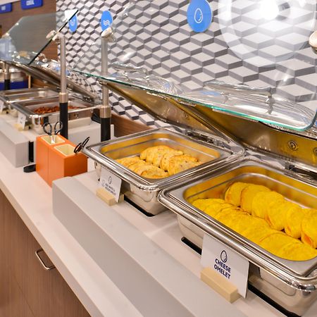 Holiday Inn Express & Suites - West Des Moines - Jordan Creek By Ihg Esterno foto