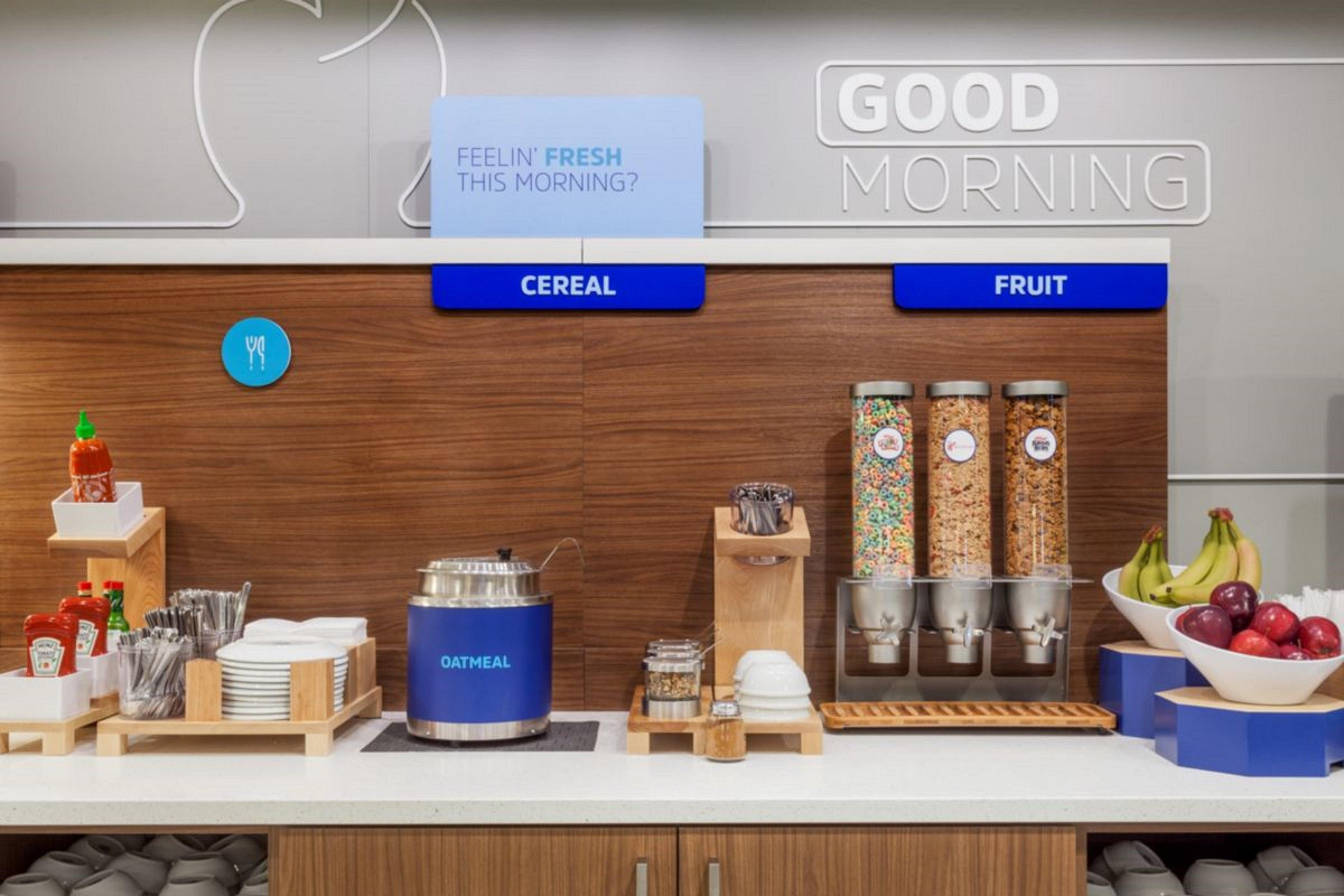 Holiday Inn Express & Suites - West Des Moines - Jordan Creek By Ihg Esterno foto