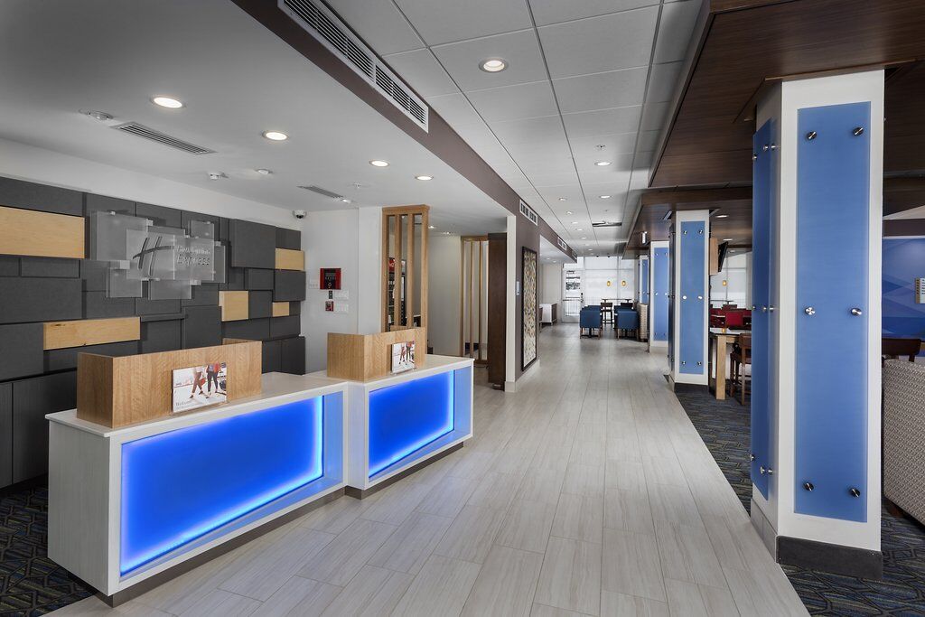 Holiday Inn Express & Suites - West Des Moines - Jordan Creek By Ihg Esterno foto