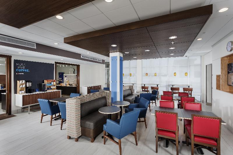 Holiday Inn Express & Suites - West Des Moines - Jordan Creek By Ihg Esterno foto